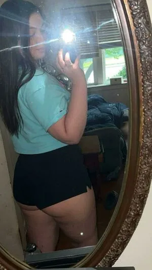 Kiana Robbins Thumbnail Picture