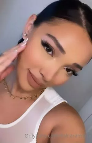 Kiara Marie Thumbnail Picture