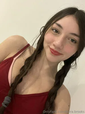 Kiera Thumbnail Picture