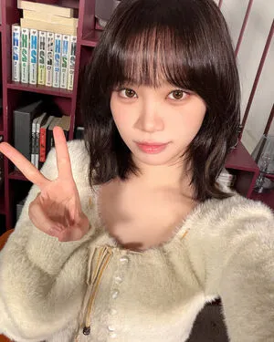 Kim Chaewon OnlyFans Leaked Free Thumbnail Picture - #TPuVeduyP4