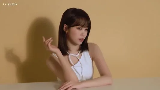 Kim Chaewon OnlyFans Leaked Free Thumbnail Picture - #eNPBRLBHDj