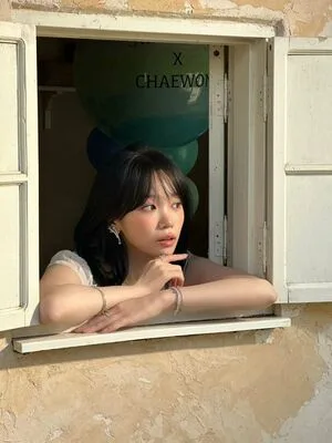 Kim Chaewon OnlyFans Leaked Free Thumbnail Picture - #u7K4e6DJ5Q