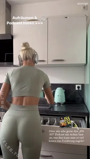 Kim Schiele OnlyFans Leaked Free Thumbnail Picture - #6PIqQ69189