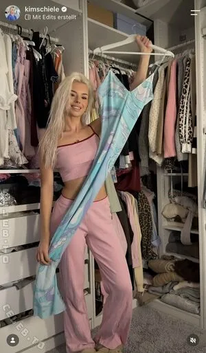 Kim Schiele OnlyFans Leaked Free Thumbnail Picture - #C2fVaWrT81