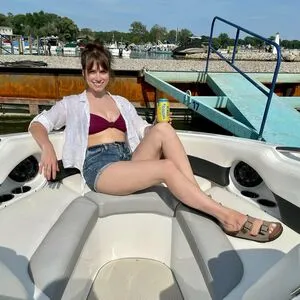 Kimberlyrae Thumbnail Picture