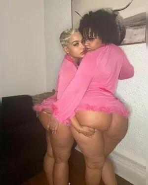 Kimkommas OnlyFans Leaked Free Thumbnail Picture - #EODF3DQMS5