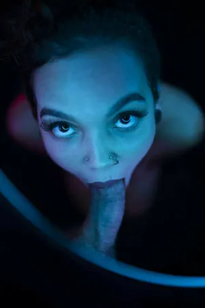 Kinglynese OnlyFans Leaked Free Thumbnail Picture - #8UqoeLmICQ