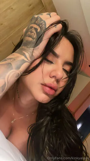 Kinkyalexa OnlyFans Leaked Free Thumbnail Picture - #rcVXpDNpEa
