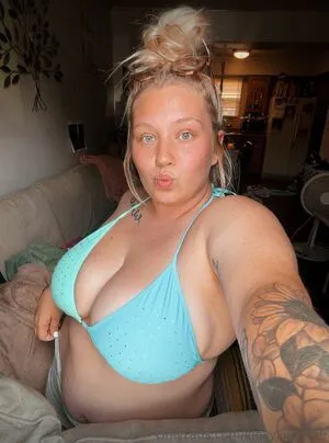 Kinkykinzieee Thumbnail Picture