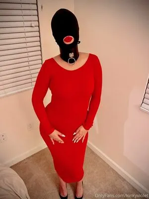Kinkyviolet Thumbnail Picture