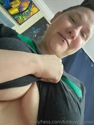 Kinkywhovian Thumbnail Picture