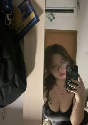 Kinora OnlyFans Leaked Free Thumbnail Picture - #fsZXn9Oldt