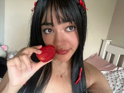 Kiralacey Thumbnail Picture