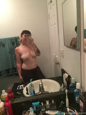 Kirbyxx Thumbnail Picture