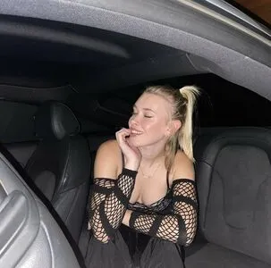 Kirsten Moralee Thumbnail Picture