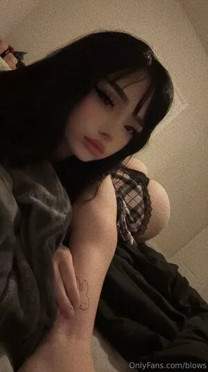 Kisseshd OnlyFans Leaked Free Thumbnail Picture - #mPgHSOA8co