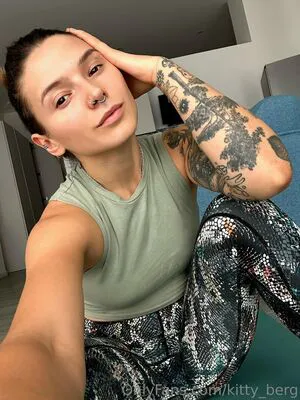 Kitty Berg OnlyFans Leaked Free Thumbnail Picture - #7x5XQiGTHg