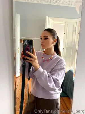 Kitty Berg OnlyFans Leaked Free Thumbnail Picture - #LEvLVrstH4