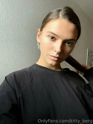 Kitty Berg OnlyFans Leaked Free Thumbnail Picture - #blWkE6LbpF