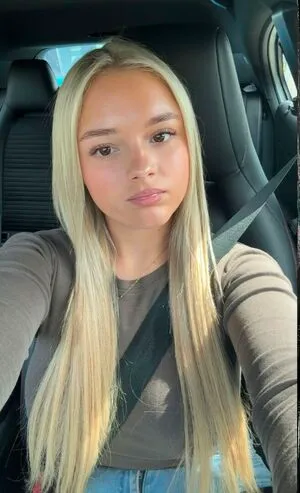 Kitty Emili OnlyFans Leaked Free Thumbnail Picture - #DPTP597Xeg