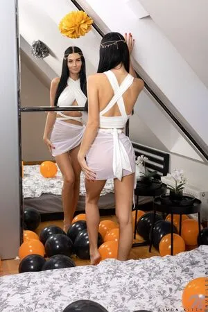 Kitty Goddess Thumbnail Picture