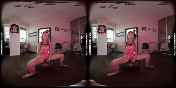 Kitty Kate Thumbnail Picture