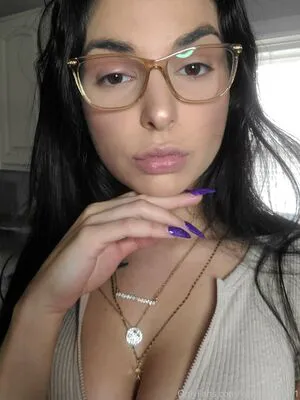 Kittycatnat111 Thumbnail Picture