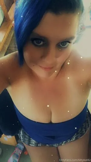 Kittykat82 Thumbnail Picture