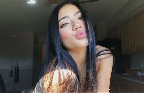 Kkamiccakes Thumbnail Picture