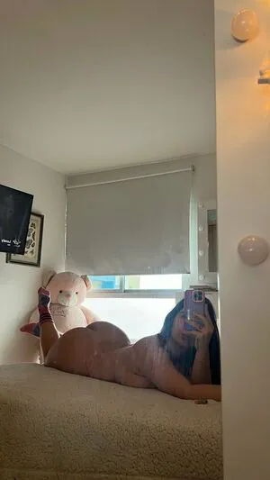 Kloe Ruiz Thumbnail Picture