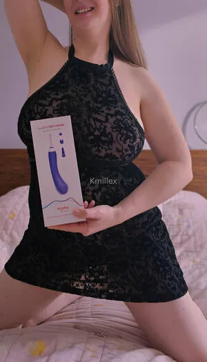 Kmillex OnlyFans Leaked Free Thumbnail Picture - #GButpbumUO