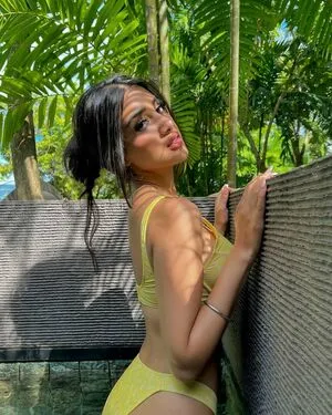 Komal Basran OnlyFans Leaked Free Thumbnail Picture - #0zG2jEPSyy