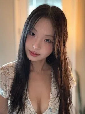 Kong OnlyFans Leaked Free Thumbnail Picture - #71PLCMFAvI