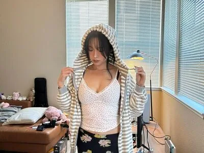 Kong OnlyFans Leaked Free Thumbnail Picture - #IW9tscNkmP