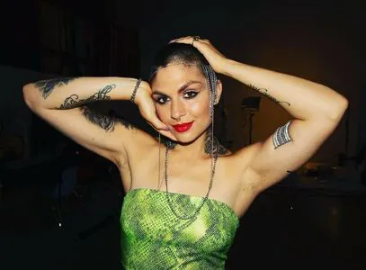 Krewella OnlyFans Leaked Free Thumbnail Picture - #HZ4Qm7KyRE