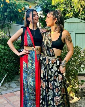 Krewella OnlyFans Leaked Free Thumbnail Picture - #hwsJ36lUOX