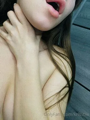 Krisstile Thumbnail Picture