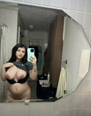 Kristenhaness Thumbnail Picture