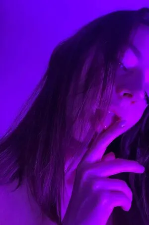 Kristixxx Thumbnail Picture