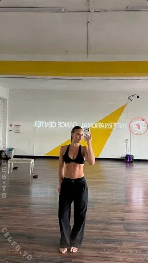 Kristyna Shmidt OnlyFans Leaked Free Thumbnail Picture - #roPdNujav3