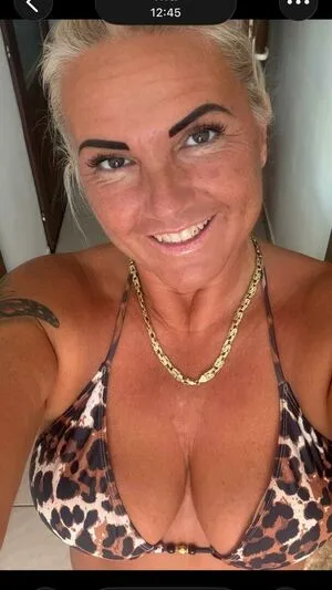 Krsek OnlyFans Leaked Free Thumbnail Picture - #781NWxFfkc