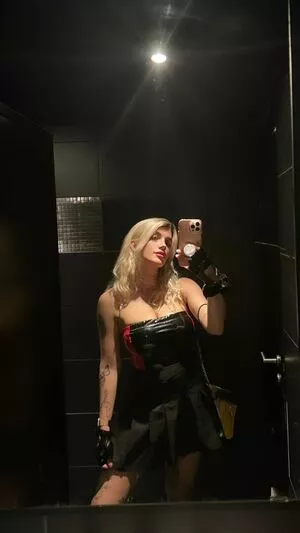 Kunshikitty OnlyFans Leaked Free Thumbnail Picture - #9ZK409d4Fh