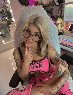 Kunshikitty OnlyFans Leaked Free Thumbnail Picture - #N6tHUTIORG