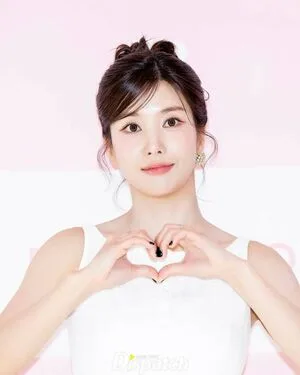Kwon Eunbi OnlyFans Leaked Free Thumbnail Picture - #8IUKZSNfeM