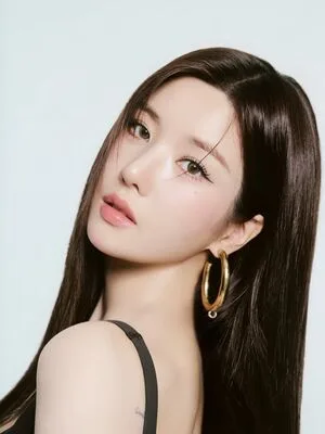 Kwon Eunbi OnlyFans Leaked Free Thumbnail Picture - #NSzlx3Cxvl