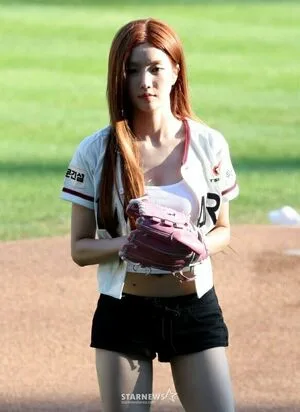 Kwon Eunbi OnlyFans Leaked Free Thumbnail Picture - #VqngApIo5q