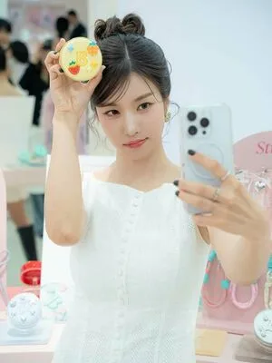 Kwon Eunbi OnlyFans Leaked Free Thumbnail Picture - #ajF9tiCUbB