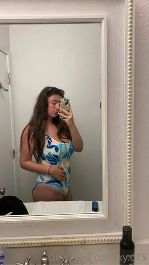 Ky C75 OnlyFans Leaked Free Thumbnail Picture - #ZWRvTeDG8j
