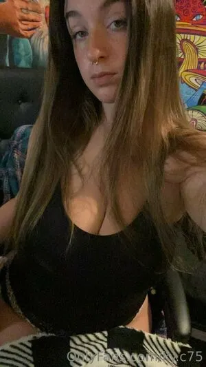 Ky C75 OnlyFans Leaked Free Thumbnail Picture - #dQLV97toG6