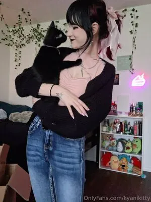 Kyanikitty OnlyFans Leaked Free Thumbnail Picture - #mBGA4LC4f1
